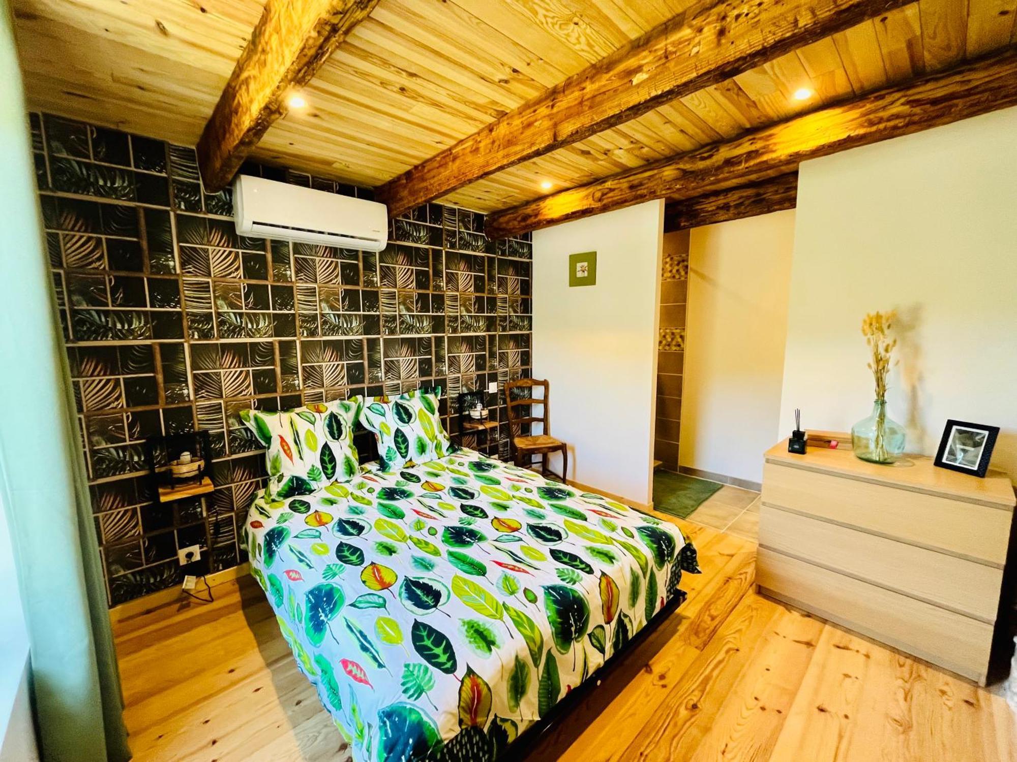 Le Domaine Des Oliviers Piscine Jacuzzi Sauna * Ales
