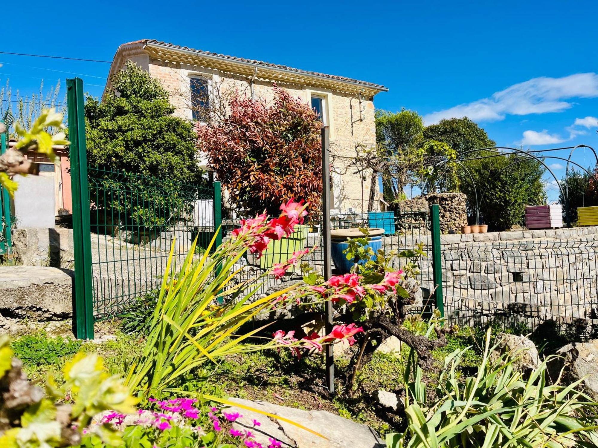 Le Domaine Des Oliviers Piscine Jacuzzi Sauna * Ales