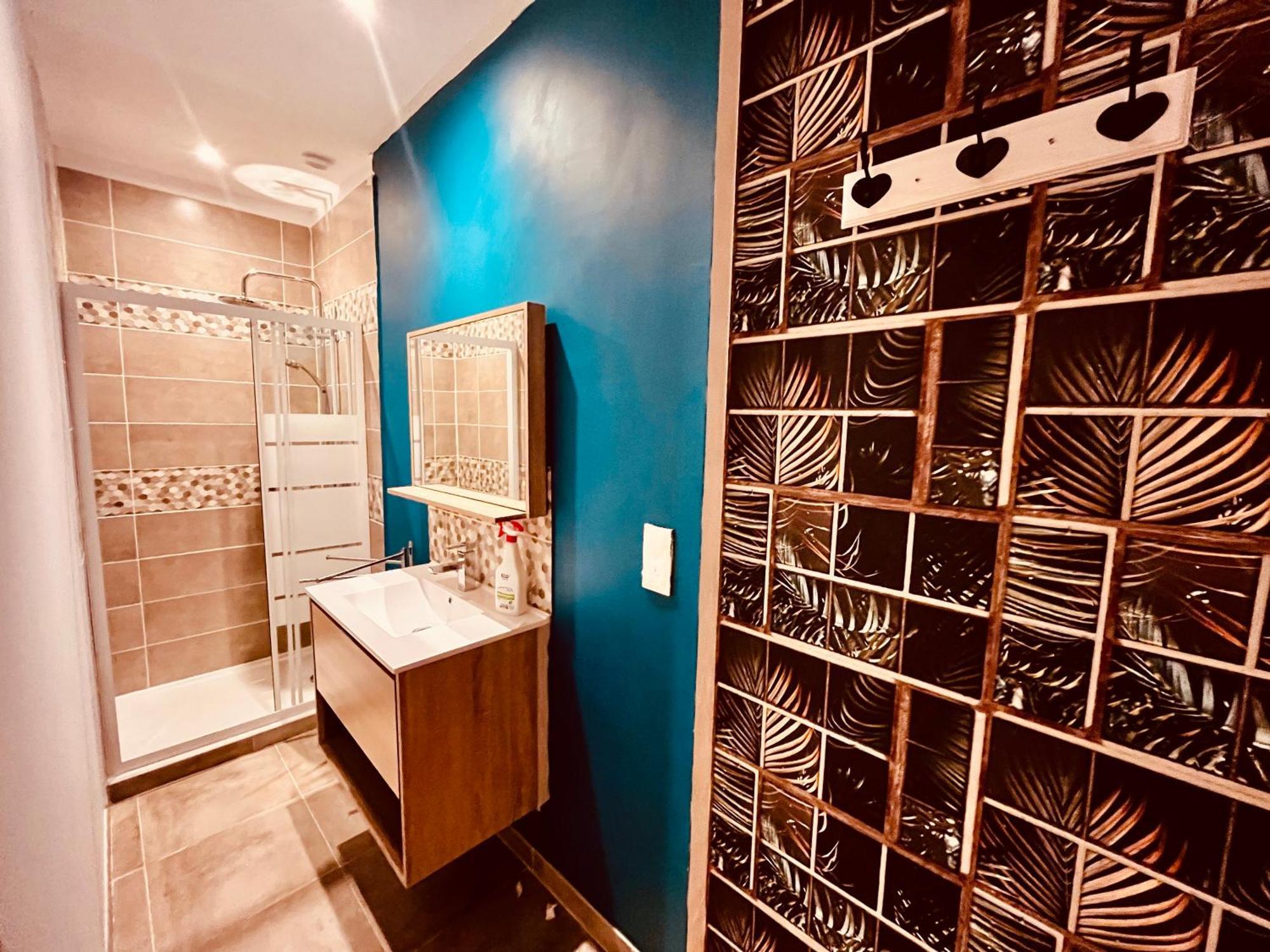 Le Domaine Des Oliviers Piscine Jacuzzi Sauna * Ales